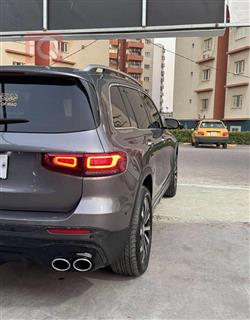 مرسيدس بنز GLB